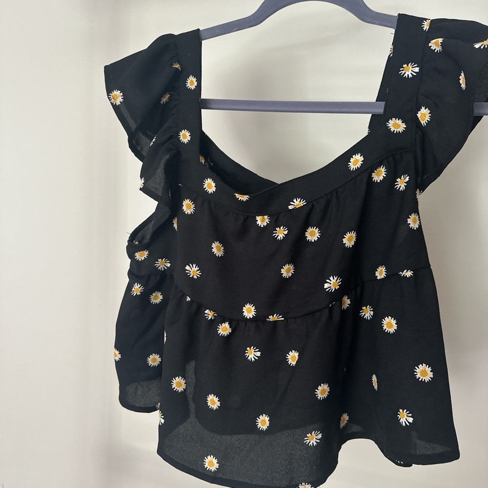 SHEIN Black Floral Ruffle Blouse - Picture 1 of 5